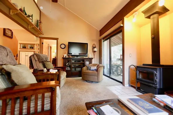 Hidden Valley 1 bedroom + Loft (HV38) photo 3